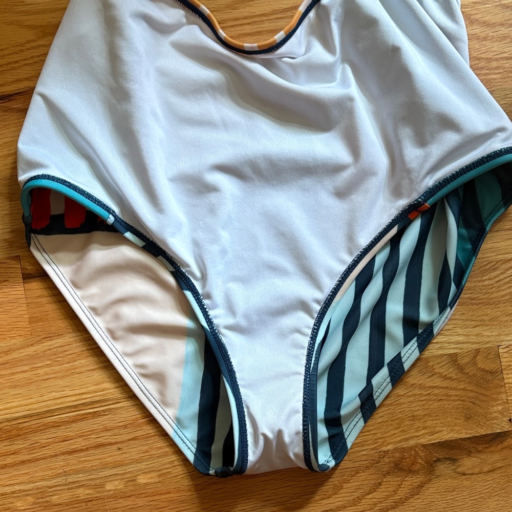 Nani Ray High Tide One-Piece Swimsuit - Picture 12 of 12